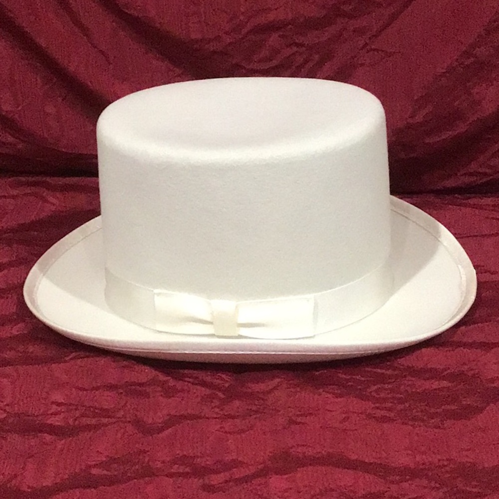 Boys Off White wool top hat large